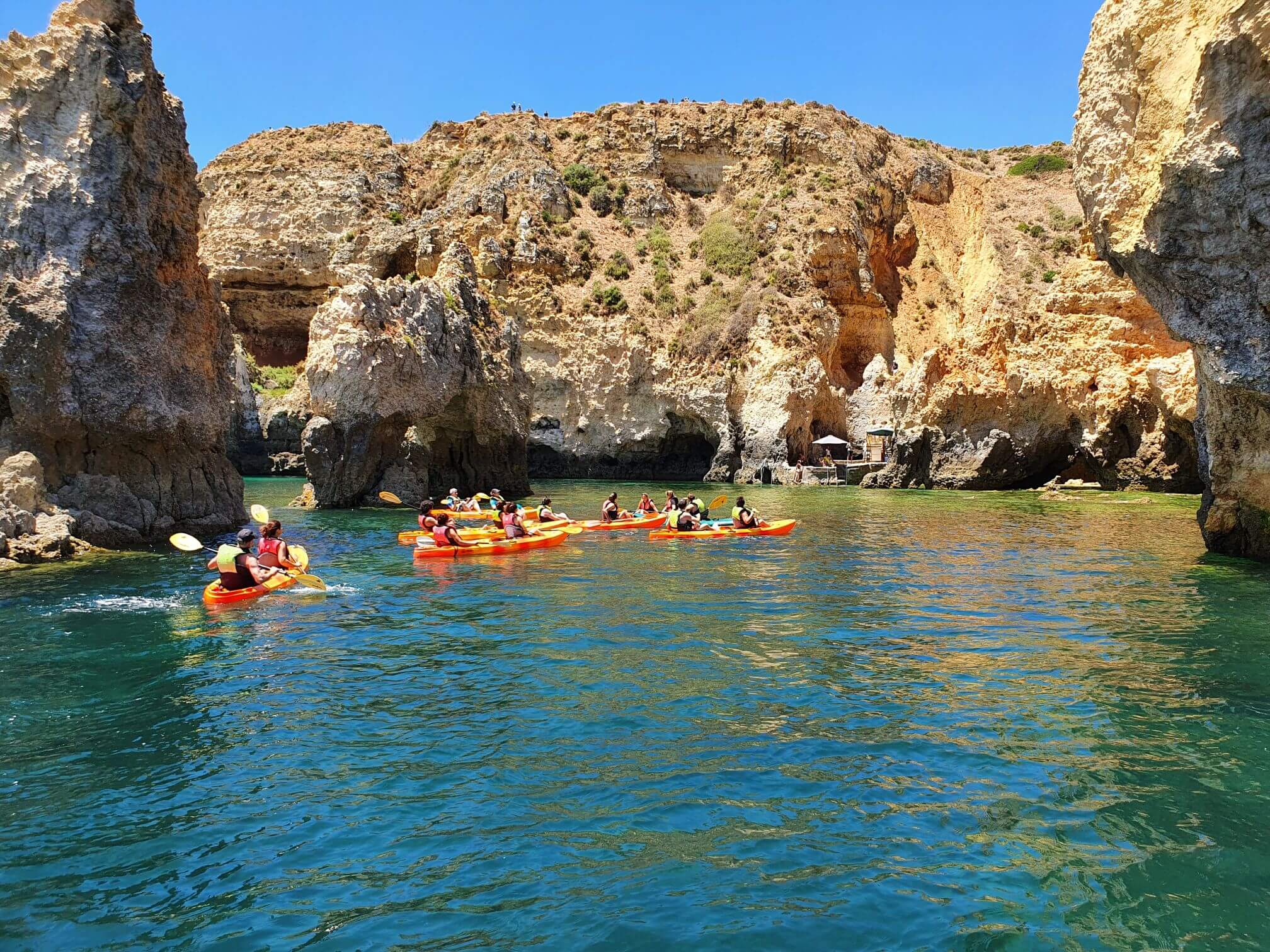 kayak-tour-grottos-lagos-days-of-adventure-4