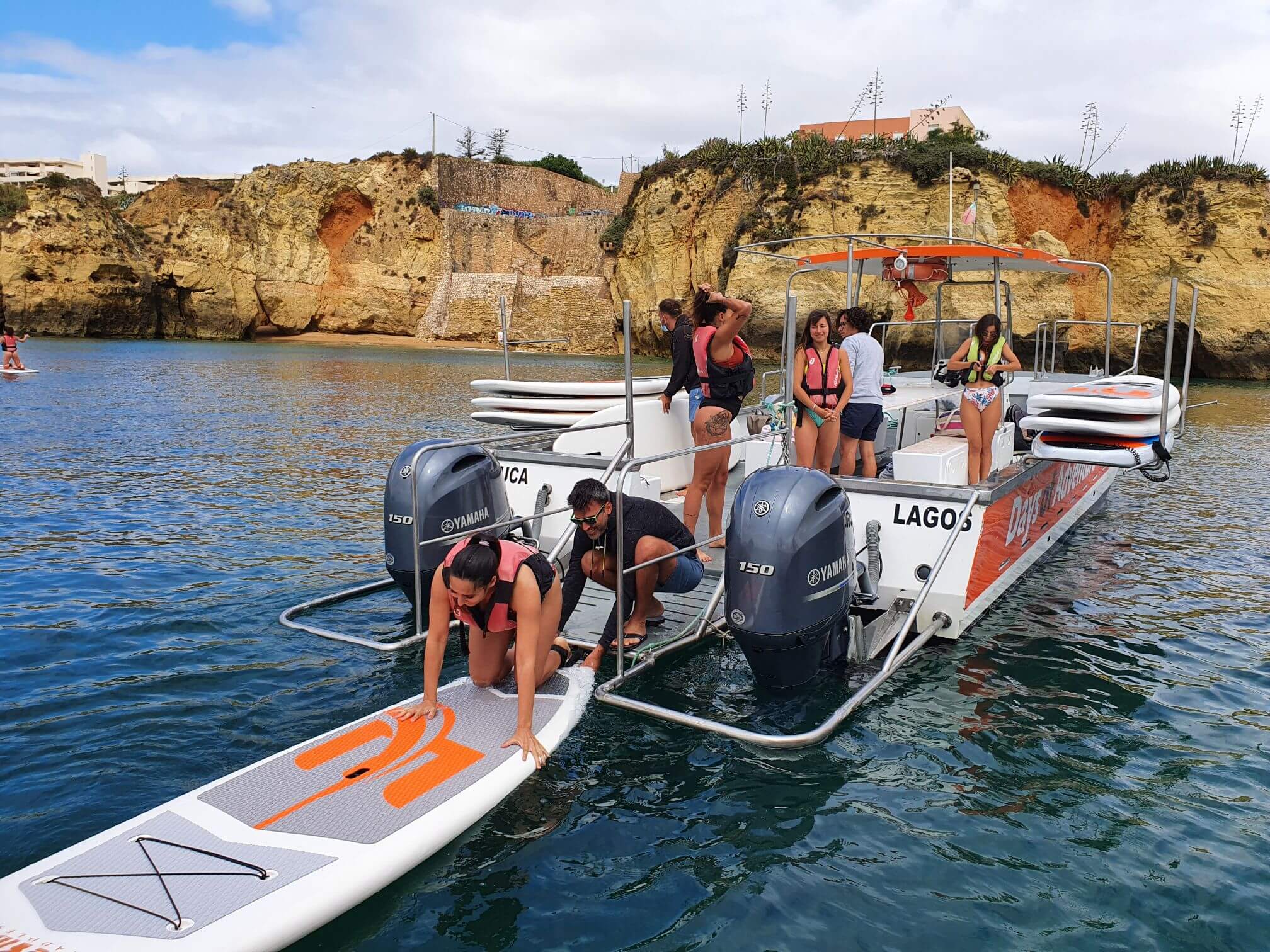 Stand up Paddle grotto tour to ponta da piedade Lagos