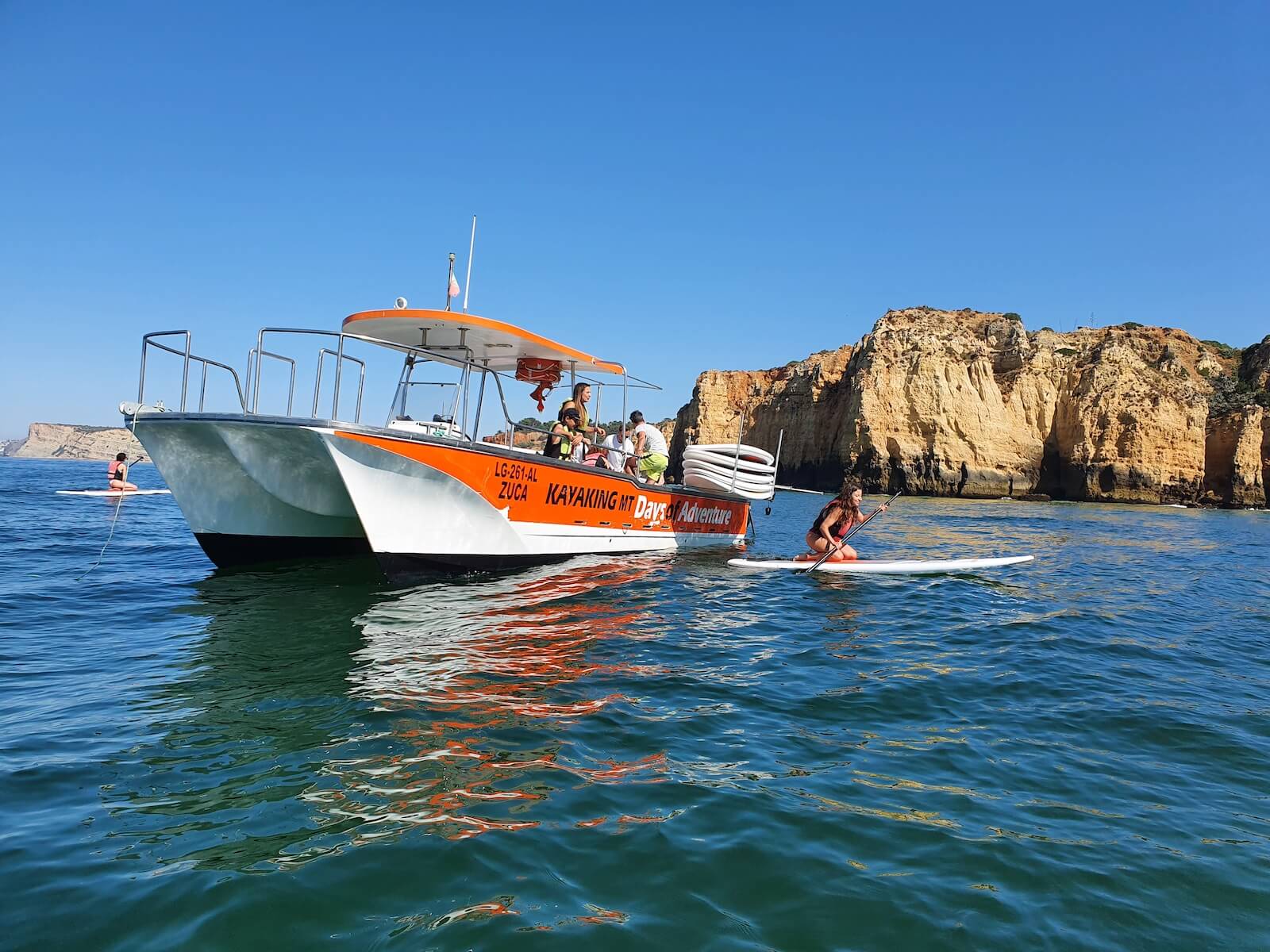 Stand up Paddle grotto tour to ponta da piedade Lagos